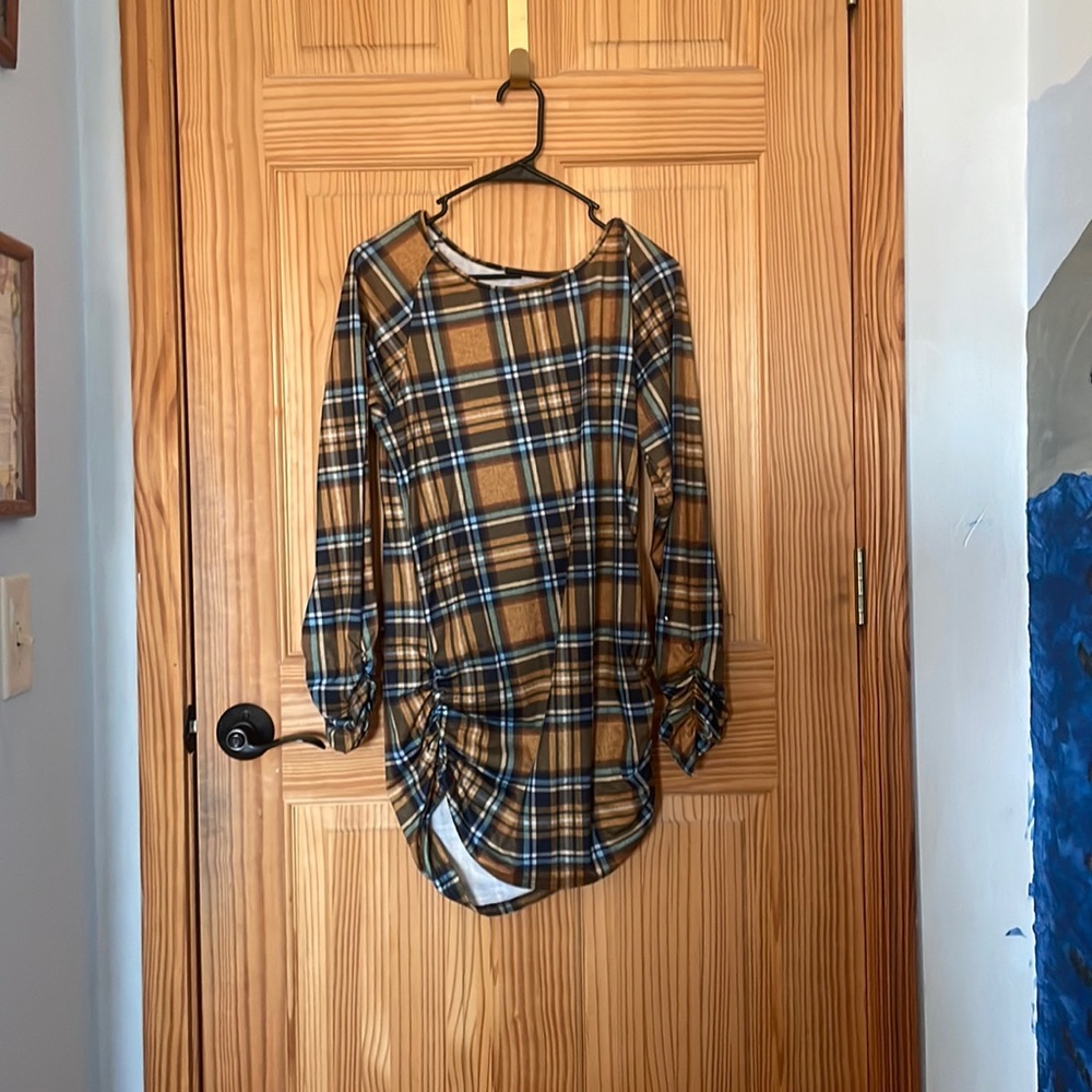 Flannel blouse very soft and scrunched at bottom and on sleeves